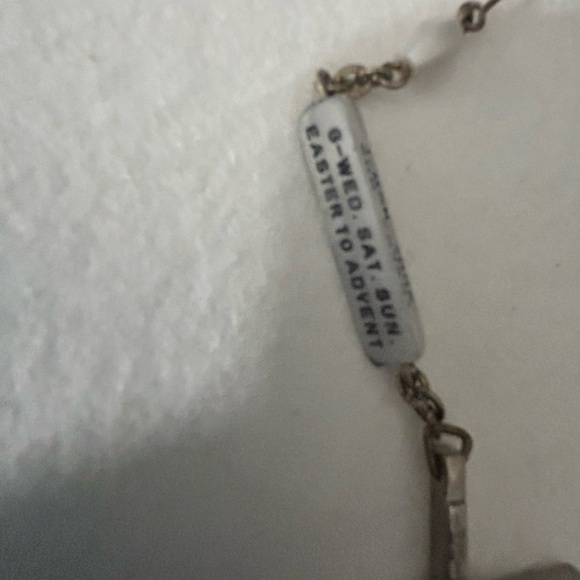 BEAUTIFUL VINTAGE CATHOLIC ROSARY - Picture 3 of 5